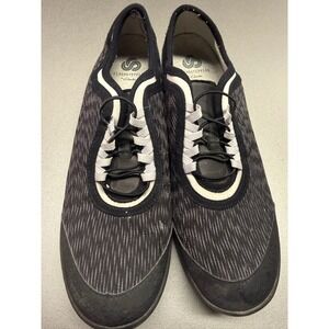 Clarks Cloudsteppers Sillian Tino Womens Black White Pinstripe Walking Shoes